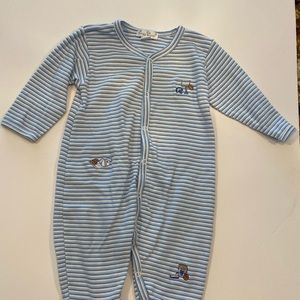 Kissy Kissy Sports footie